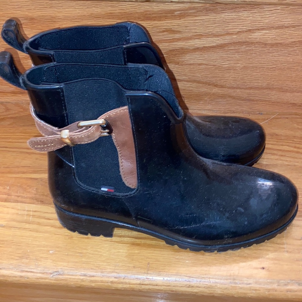Tommy Hilfiger black wellies